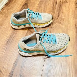 Hooka Running Shoes (Size 8, moderate wear)